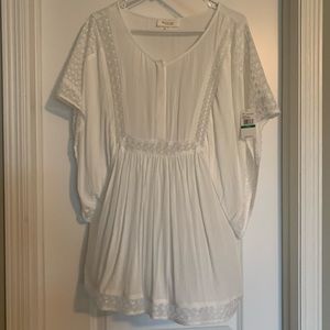 NWT Ture by Vince Camuto Sz L White Top